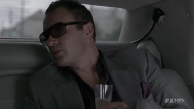 Charmed-Online-dot-NL-NipTuck6x19-0623.jpg Charmed-Online-dot-NL-NipTuck6x19-0623.jpg