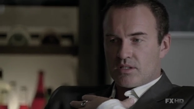 Charmed-Online-dot-NL-NipTuck6x19-0910.jpg