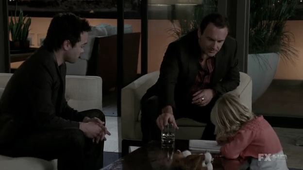 Charmed-Online-dot-NL-NipTuck6x19-1799.jpg