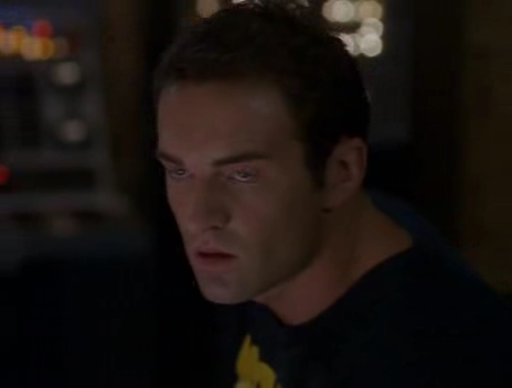 Charmed-Online-nl_Profiler2x03-2300.jpg Charmed-Online-nl_Profiler2x03-2300.jpg