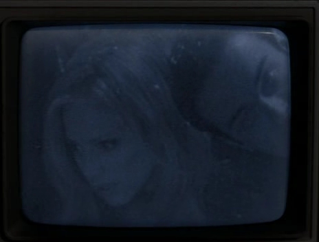 Charmed-Online-nl_Profiler2x04-1996.jpg Charmed-Online-nl_Profiler2x04-1996.jpg