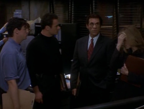Charmed-Online-nl_Profiler2x09-0958.jpg
