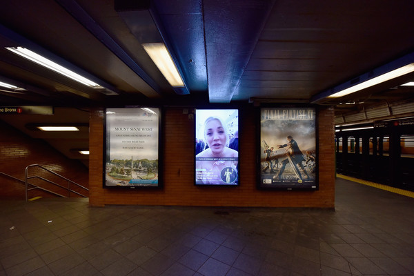 TimesSquareScreening002.jpg