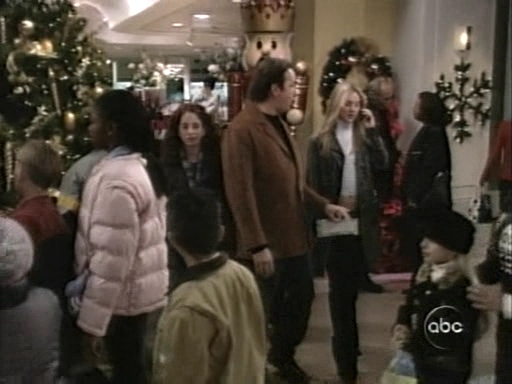 Charmed-Online_dot_nl-8SimpleRules-1x12-0328.jpg