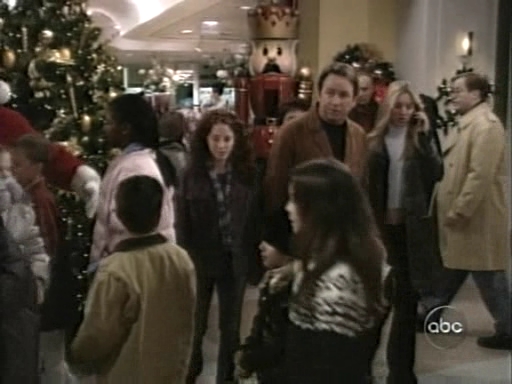 Charmed-Online_dot_nl-8SimpleRules-1x12-0329.jpg