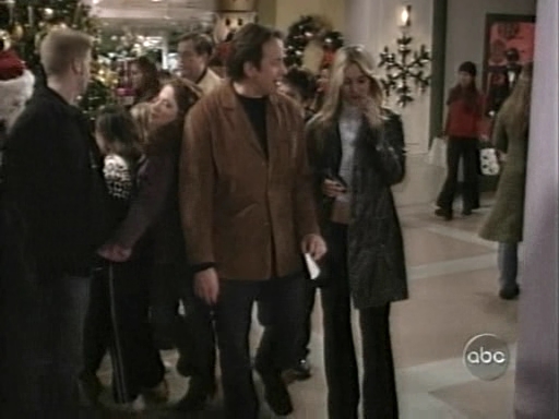 Charmed-Online_dot_nl-8SimpleRules-1x12-0333.jpg