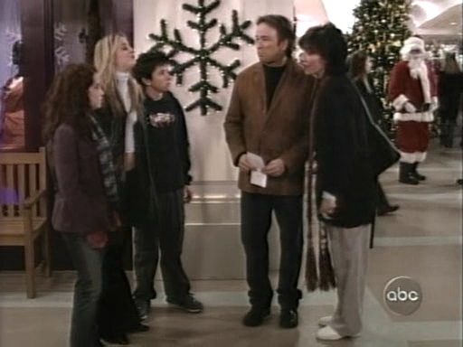Charmed-Online_dot_nl-8SimpleRules-1x12-0428.jpg