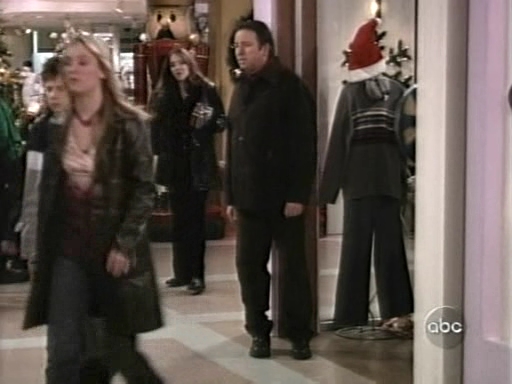 Charmed-Online_dot_nl-8SimpleRules-1x12-0733.jpg