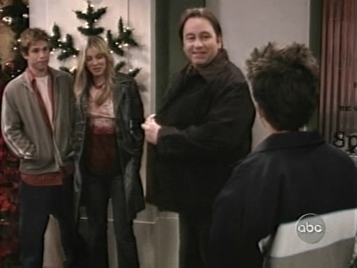 Charmed-Online_dot_nl-8SimpleRules-1x12-0853.jpg