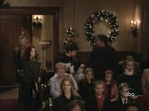 Charmed-Online_dot_nl-8SimpleRules-1x12-0906.jpg