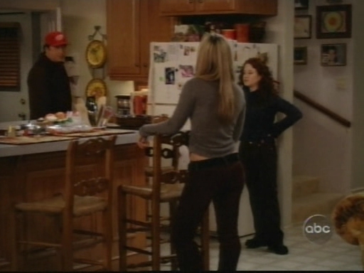 Charmed-Online_dot_nl-8SimpleRules-1x13-0510.jpg