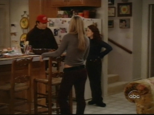 Charmed-Online_dot_nl-8SimpleRules-1x13-0512.jpg