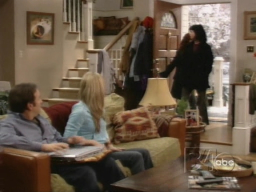 Charmed-Online_dot_nl-8SimpleRules-1x15-0231.jpg