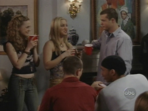 Charmed-Online_dot_nl-8SimpleRules-1x15-0563.jpg