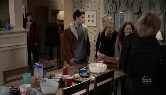 Charmed-Online_dot_nl-8SimpleRules-1x19-0326.jpg