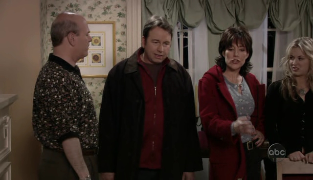 Charmed-Online_dot_nl-8SimpleRules-1x19-0365.jpg