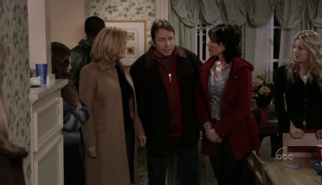 Charmed-Online_dot_nl-8SimpleRules-1x19-0394.jpg