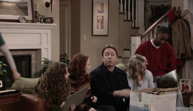 Charmed-Online_dot_nl-8SimpleRules-1x19-0890.jpg