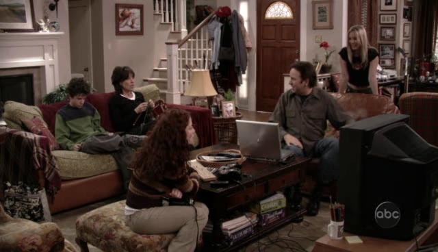 Charmed-Online_dot_nl-8SimpleRules-1x21-0041.jpg