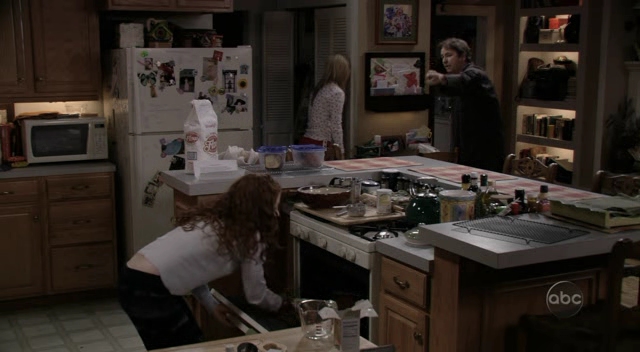 Charmed-Online_dot_nl-8SimpleRules-1x25-0421.jpg Charmed-Online_dot_nl-8SimpleRules-1x25-0421.jpg