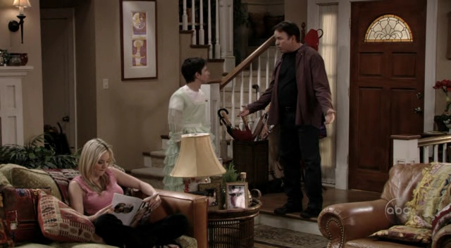 Charmed-Online_dot_nl-8SimpleRules-1x26-0164.jpg