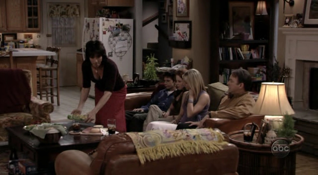 Charmed-Online_dot_nl-8SimpleRules-1x26-0253.jpg