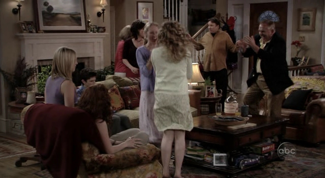 Charmed-Online_dot_nl-8SimpleRules-1x26-0496.jpg