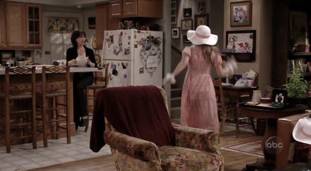 Charmed-Online_dot_nl-8SimpleRules-1x26-0739.jpg