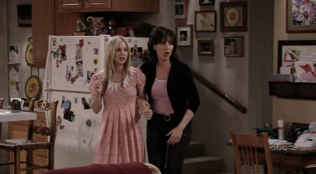 Charmed-Online_dot_nl-8SimpleRules-1x26-0776.jpg