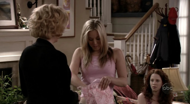 Charmed-Online_dot_nl-8SimpleRules-1x28-0455.jpg