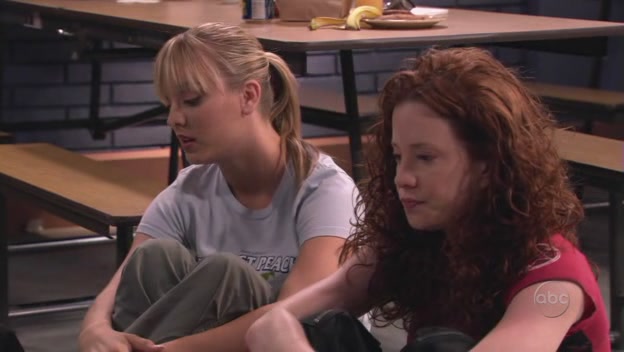 Charmed-Online-dot-nl_8SimpleRules-2x01-0871.jpg
