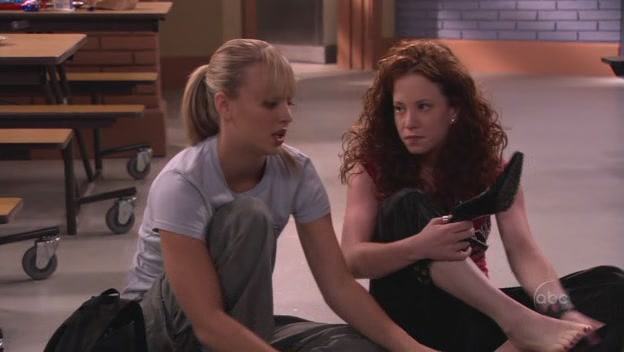 Charmed-Online-dot-nl_8SimpleRules-2x01-0879.jpg