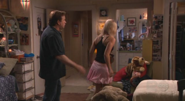 Charmed-Online-dot-nl_8SimpleRules-2x03-0992.jpg Charmed-Online-dot-nl_8SimpleRules-2x03-0992.jpg