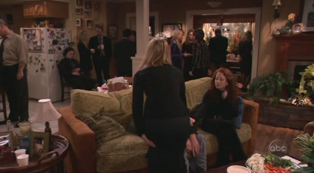 Charmed-Online-dot-nl_8SimpleRules-2x04-0664.jpg
