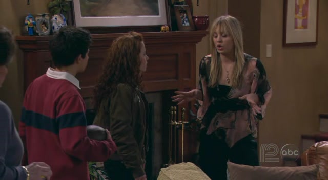 Charmed-Online-dot-nl_8SimpleRules-2x08-0714.jpg
