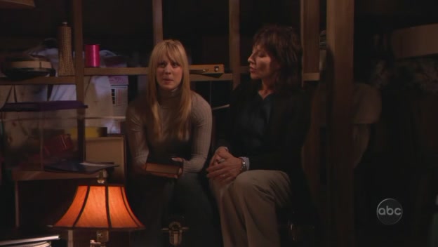 Charmed-Online-dot-nl_8SimpleRules-2x09-0752.jpg