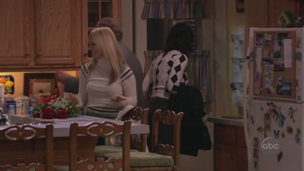 Charmed-Online-dot-nl_8SimpleRules-2x09-1059.jpg