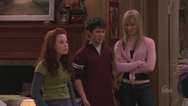 Charmed-Online-dot-nl_8SimpleRules-2x11-2524.jpg Charmed-Online-dot-nl_8SimpleRules-2x11-2524.jpg