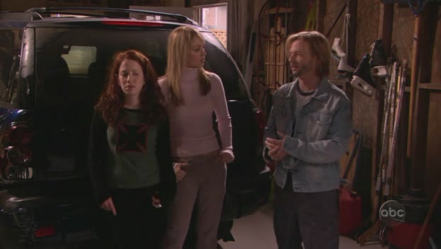 Charmed-Online-dot-nl_8SimpleRules-2x11-3093.jpg