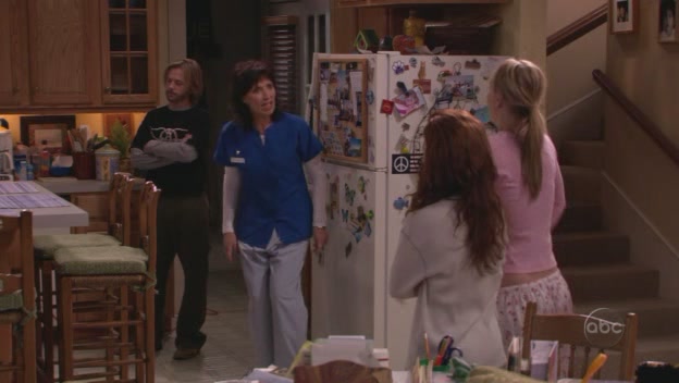 Charmed-Online-dot-nl_8SimpleRules-2x11-3611.jpg