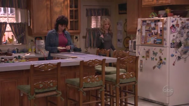 Charmed-Online-dot-nl_8SimpleRules-2x12-6460.jpg