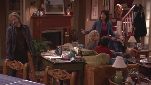 Charmed-Online-dot-nl_8SimpleRules-2x12-6530.jpg