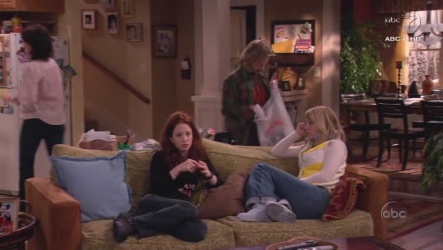 Charmed-Online-dot-nl_8SimpleRules-2x13-7371.jpg