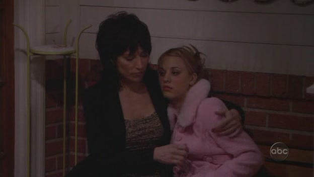 Charmed-Online-dot-nl_8SimpleRules-2x15-6075.jpg