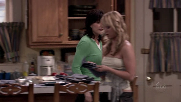 Charmed-Online_dot_nl-8SimpleRules-2x17-7858.jpg