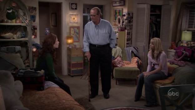 Charmed-Online_dot_nl-8SimpleRules-2x18-9515.jpg
