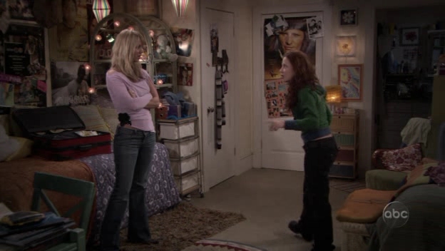 Charmed-Online_dot_nl-8SimpleRules-2x18-9600.jpg