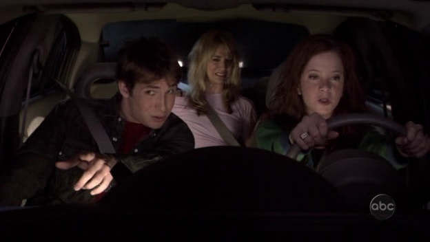 Charmed-Online_dot_nl-8SimpleRules-2x18-9800.jpg