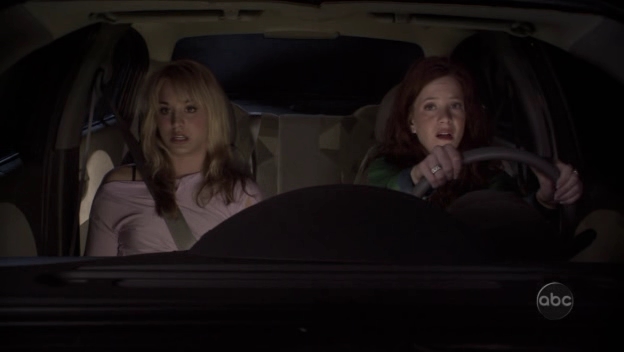 Charmed-Online_dot_nl-8SimpleRules-2x19-10190.jpg