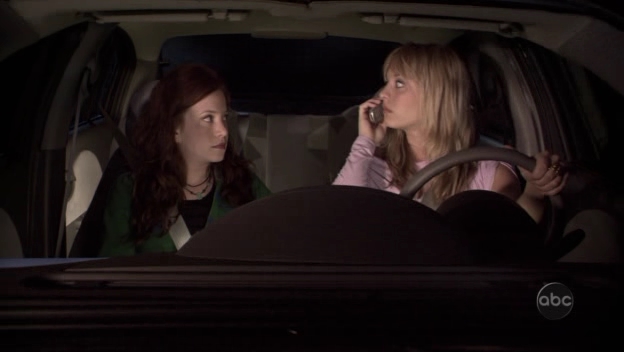 Charmed-Online_dot_nl-8SimpleRules-2x19-10322.jpg